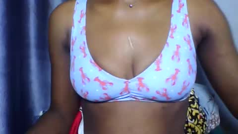 extremelywetgirl_ online show from May 14, 6:47 pm
