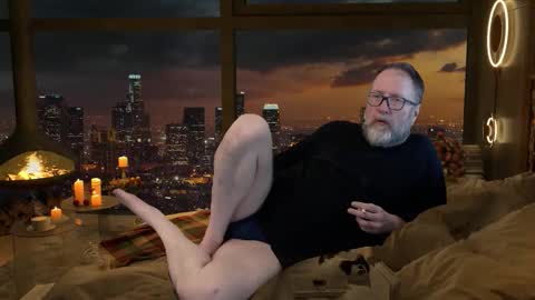 Snapshot of eyes_and_cock_wide chatting on December 14, 10:14 pm eyes_and_cock_wide online show from December 14, 10:14 pm