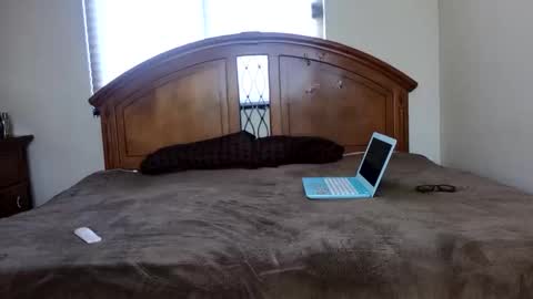 Snapshot of eymi09 chatting on January 24, 9:05 pm Kim20 online show from January 24, 9:05 pm