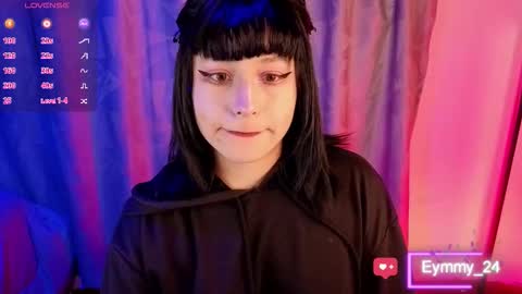 Snapshot of eymmy_24 chatting on January 17, 4:06 am eymmy_24 online show from January 17, 4:06 am