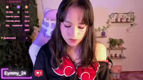 eymmy_24 online show from May 10, 1:44 am