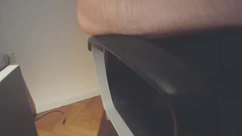 Snapshot of ezcoda chatting on October 23, 11:14 pm EZCODA online show from October 23, 11:14 pm