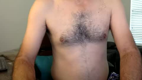 Snapshot of ezjorider33 chatting on June 19, 6:12 pm ezjorider33 online show from June 19, 6:12 pm