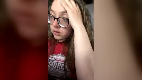 Aimee online show from July 7, 3:20 am
