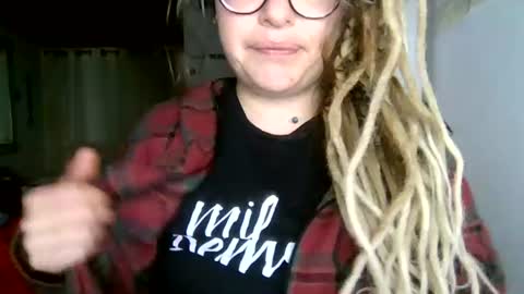 Aimee online show from July 19, 2:37 am