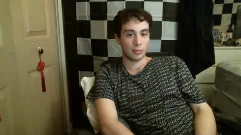 Ezra Naamah online show from January 30, 2:06 am