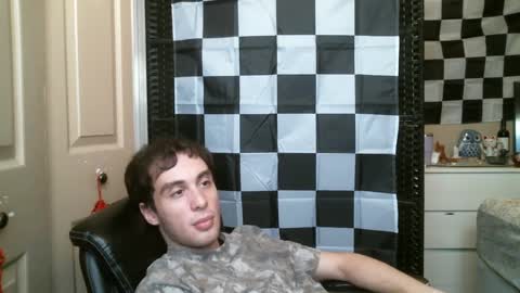 Ezra Naamah online show from February 12, 9:43 pm