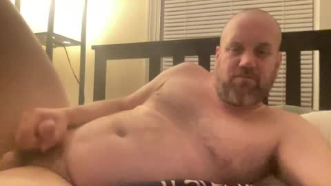 ezrandomguy online show from June 19, 3:22 am