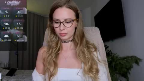  if you dont have fansly account yet use this link to registration    online show from January 9, 2:42 pm