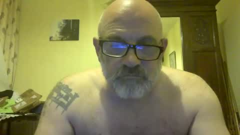f1zzeek online show from April 28, 12:31 am