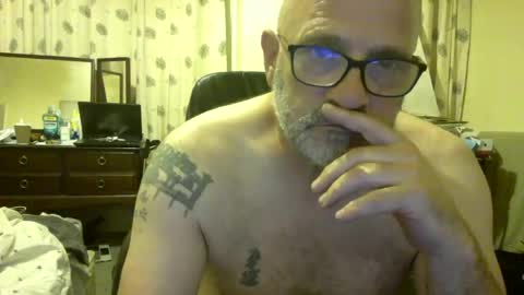 f1zzeek online show from June 20, 10:56 pm