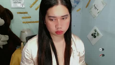 Snapshot of f3ckdollucy chatting on February 11, 8:10 pm yanna online show from February 11, 8:10 pm