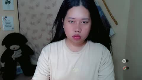 Snapshot of f3ckdollucy chatting on March 8, 12:30 pm yanna online show from March 8, 12:30 pm