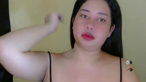 Snapshot of f3ckdollucy chatting on September 10, 7:41 am yanna online show from September 10, 7:41 am