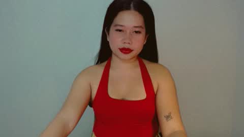 Snapshot of f3ckdollucy chatting on April 7, 7:31 am yanna online show from April 7, 7:31 am