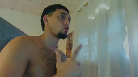 Snapshot of fabi_calde chatting on December 9, 5:08 pm fabi online show from December 9, 5:08 pm