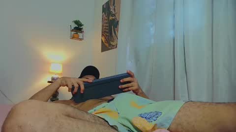 Snapshot of fabi_calde chatting on December 10, 5:00 pm fabi online show from December 10, 5:00 pm