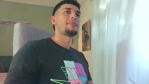 Snapshot of fabi_calde chatting on February 15, 4:23 pm fabi online show from February 15, 4:23 pm