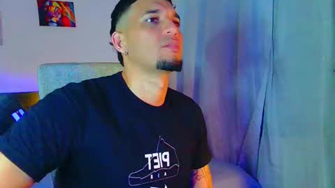 Snapshot of fabi_calde chatting on November 19, 1:49 am fabi online show from November 19, 1:49 am