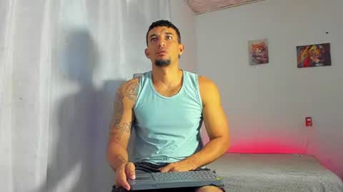 Snapshot of fabi_calde chatting on July 5, 1:29 pm fabi online show from July 5, 1:29 pm