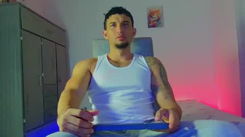 Snapshot of fabi_calde chatting on July 7, 3:09 am fabi online show from July 7, 3:09 am