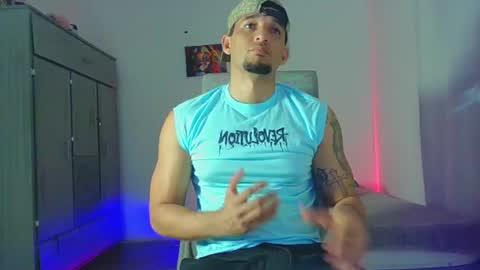 Snapshot of fabi_calde chatting on July 8, 2:38 am fabi online show from July 8, 2:38 am