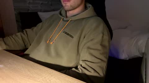 Snapshot of fabian_196 chatting on December 2, 4:09 pm Call me bitch online show from December 2, 4:09 pm