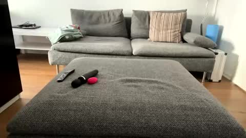 Snapshot of fabian_196 chatting on March 8, 12:09 pm Call me bitch online show from March 8, 12:09 pm