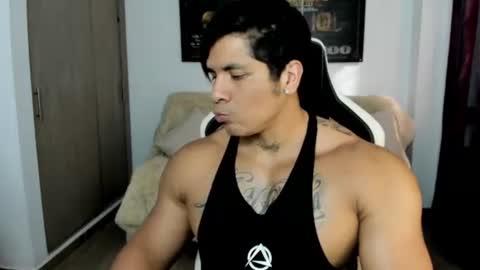 Fabian arango online show from July 8, 8:35 pm