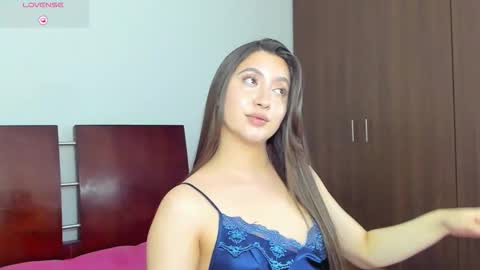 Snapshot of fabianalove chatting on October 31, 12:00 am fabianalove online show from October 31, 12:00 am