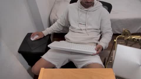 fabiano_hernandes30 online show from November 29, 7:44 am