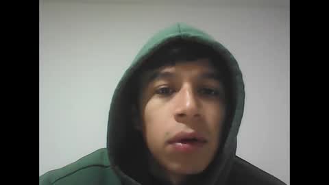 R online show from October 17, 6:43 pm