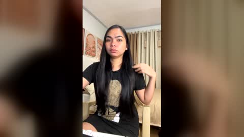 Snapshot of fabuloustransx chatting on January 11, 12:54 pm nicole online show from January 11, 12:54 pm