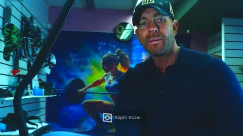 fabxxxl online show from March 12, 8:09 am