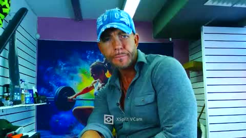 Snapshot of fabxxxl chatting on May 12, 7:38 am fabxxxl online show from May 12, 7:38 am