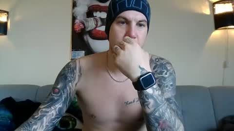 Snapshot of fack69ogsazzy69 chatting on November 3, 10:49 am Dennis online show from November 3, 10:49 am