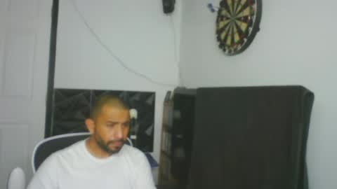 Snapshot of faded805 chatting on June 17, 7:22 am Mark online show from June 17, 7:22 am
