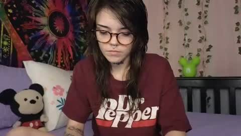 Faerie 3 online show from February 11, 12:48 am