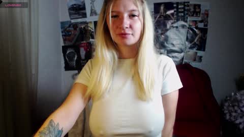 Snapshot of faiirylight chatting on October 1, 6:08 am Eve online show from October 1, 6:08 am
