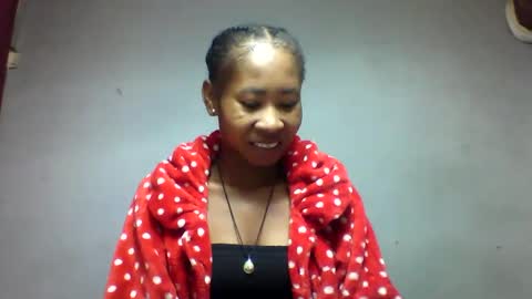 faiqua95 online show from April 27, 6:33 am