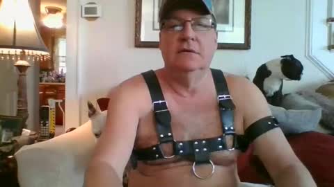 Snapshot of fairmount31 chatting on February 10, 7:07 pm fairmount31 online show from February 10, 7:07 pm