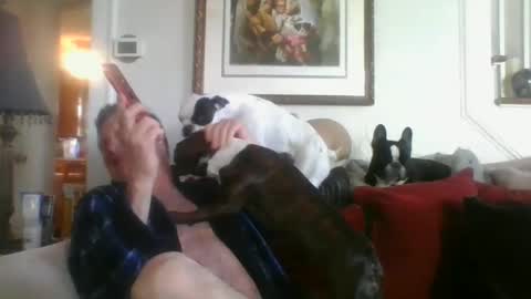 Snapshot of fairmount31 chatting on March 3, 2:15 pm fairmount31 online show from March 3, 2:15 pm