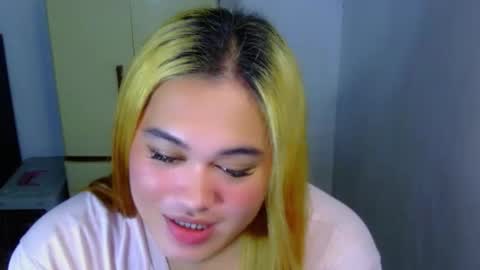 Snapshot of fairy_cuddle chatting on March 9, 4:55 pm call me shanaia online show from March 9, 4:55 pm