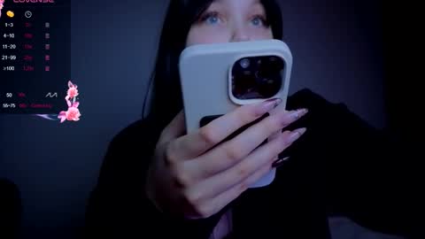 Snapshot of fairy_mairy chatting on October 17, 3:53 am Mairy online show from October 17, 3:53 am