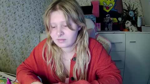 Snapshot of fairydreams_ chatting on December 27, 10:55 am Arisha online show from December 27, 10:55 am