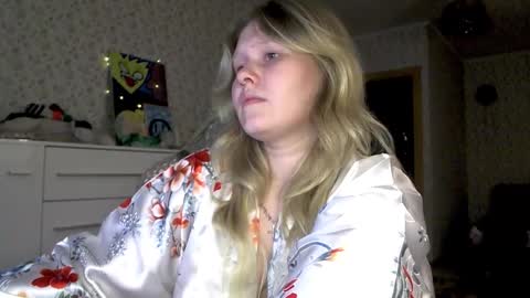 Snapshot of fairydreams_ chatting on November 5, 4:29 pm Arisha online show from November 5, 4:29 pm