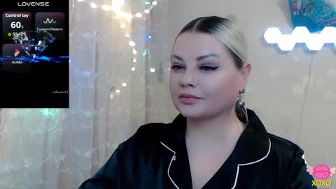 Jewell online show from March 18, 6:11 pm