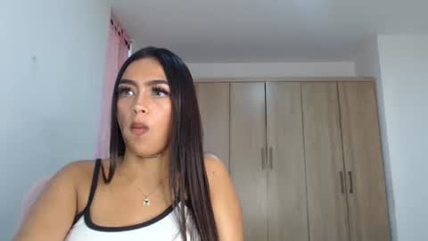 fairylatin online show from January 30, 11:22 am