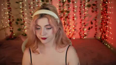 Vi  online show from March 5, 4:58 pm