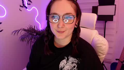 Snapshot of fallenag__ chatting on June 2, 7:27 pm OF fallenag 1 online show from June 2, 7:27 pm
